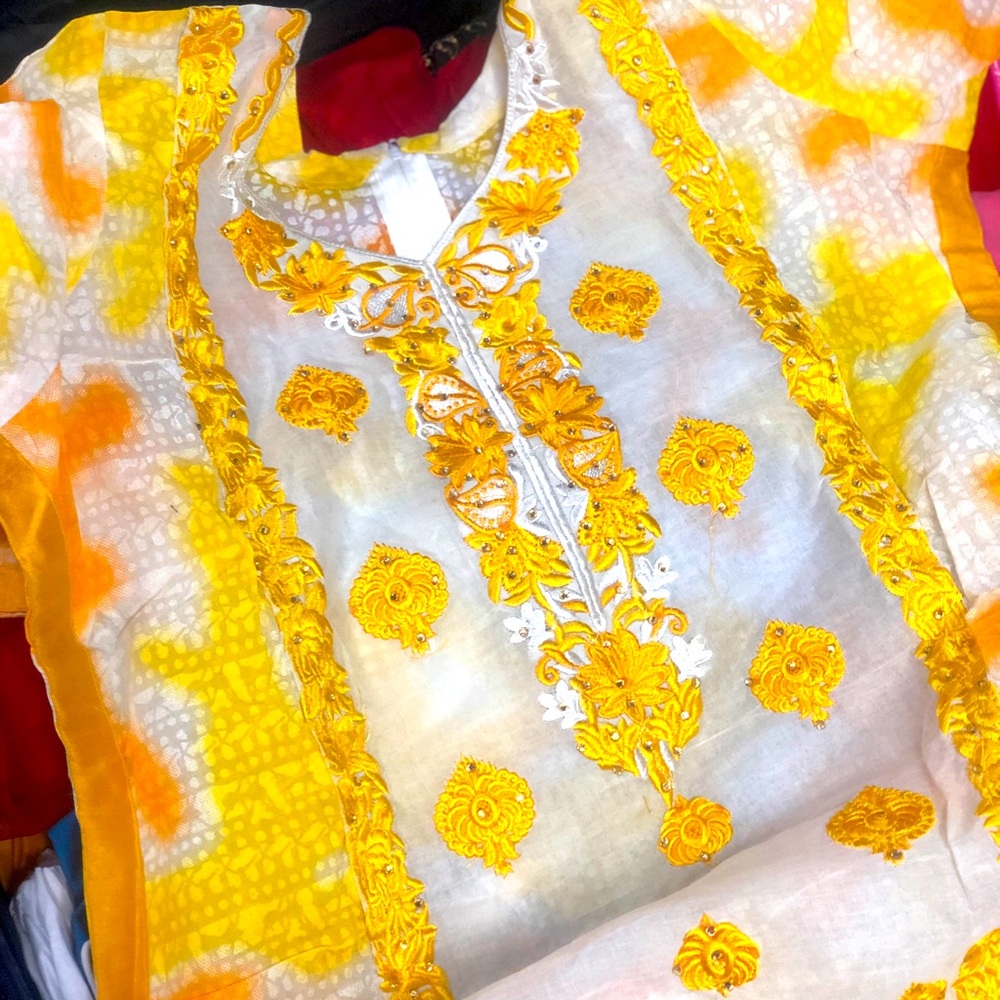 Yellow and white shalwar Kameez